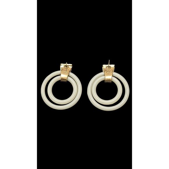 Crown Trifari Double Hoop Lucite Gold Tone Earrings Vintage - Picture 2 of 3